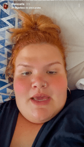 Thais Carla escorrega e vai parar em hospital