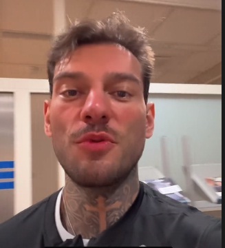 foto de luccas lucco na holanda