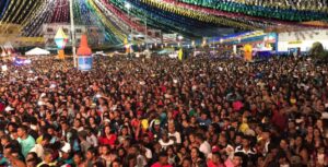 Carnaval? Só se for em Salvador! Aqui em Itaberaba, o papo é São João