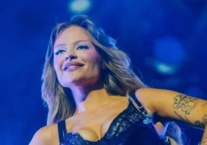 Luísa Sonza reage a pedido de namoro durante show